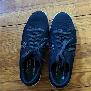 Skechers Men's navy blue sneakers, lace up